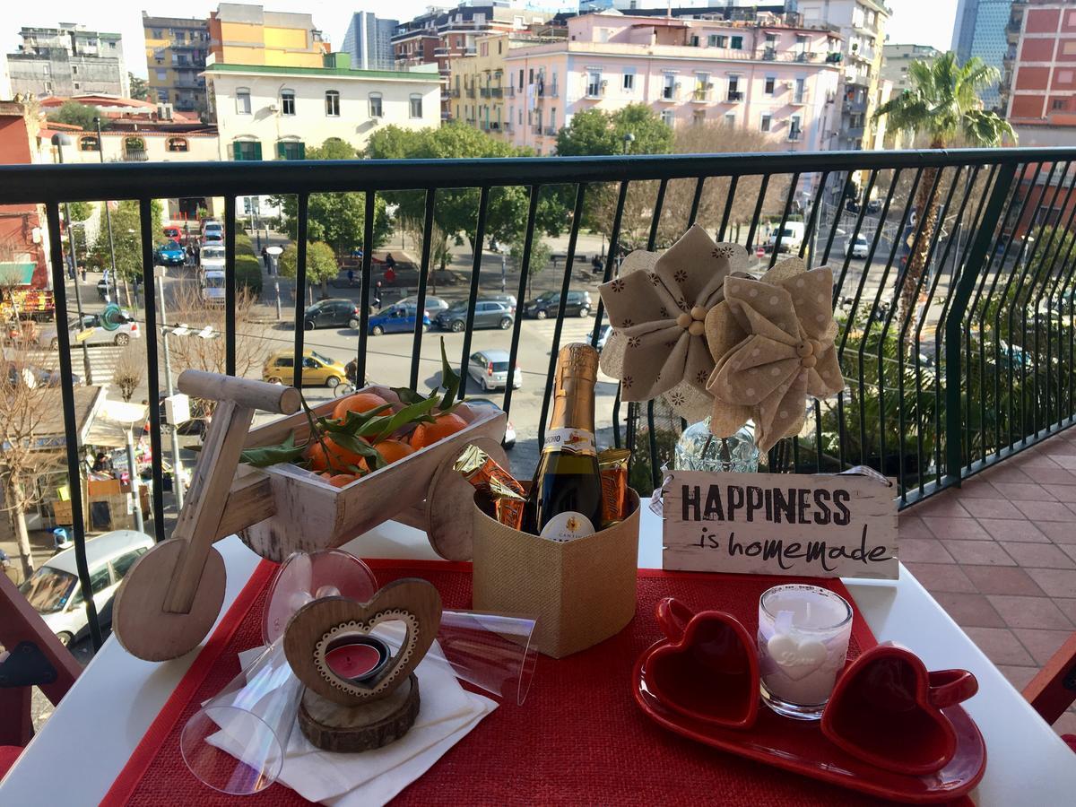 Holiday Garibaldi Napoli Bed & Breakfast エクステリア 写真